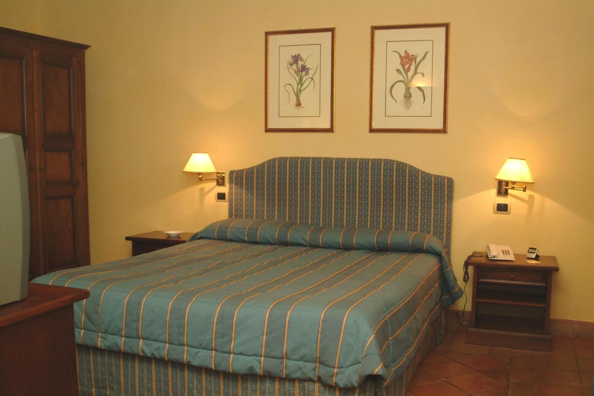 Hotel La Ville Catania-Fontanarossai nemzetközi repülőtér Kültér fotó