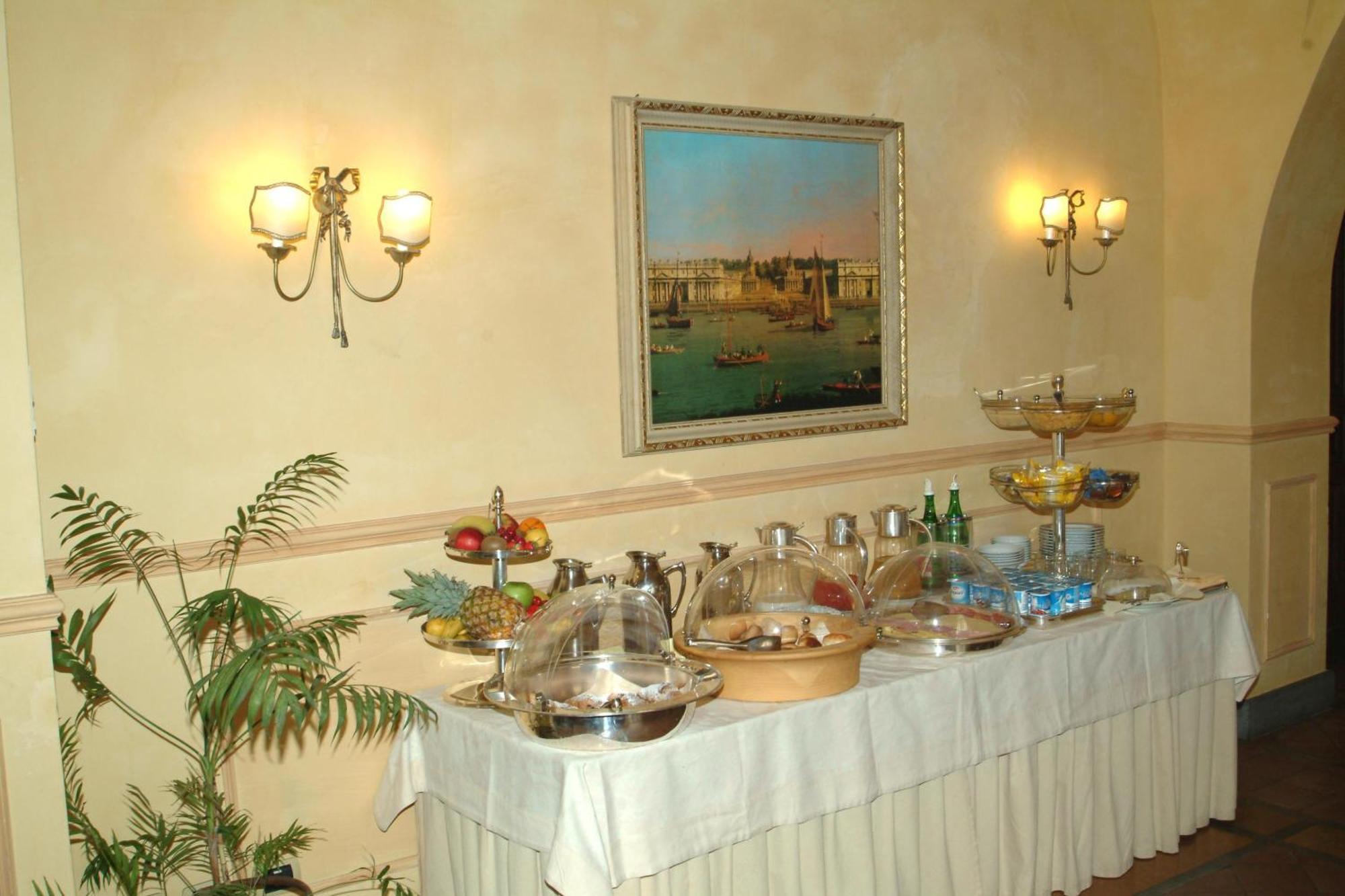 Hotel La Ville Catania-Fontanarossai nemzetközi repülőtér Kültér fotó